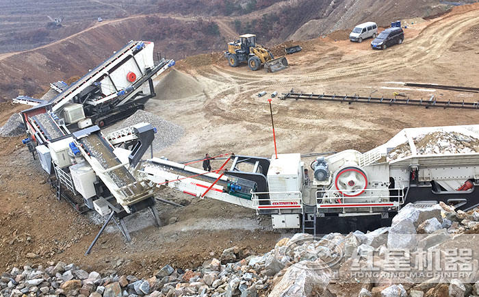 配置顎破+圓錐破的移動制砂生產(chǎn)現(xiàn)場