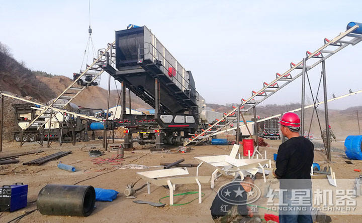 吉林時產200-300噸移動破安裝現場