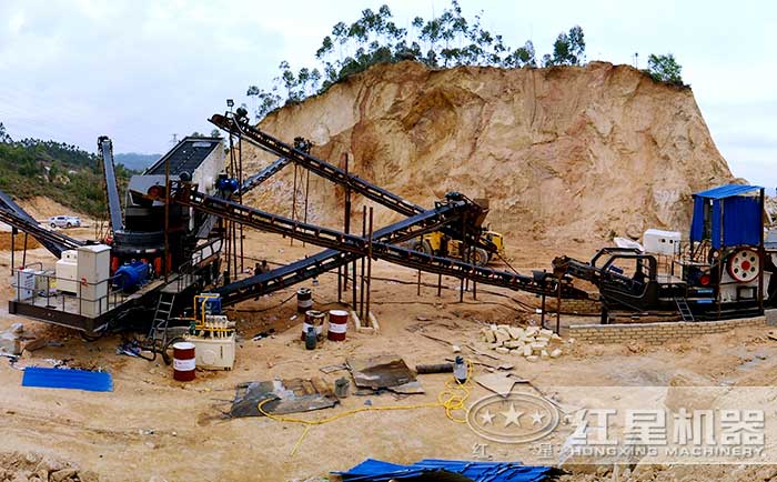 廣東客戶定制的時產(chǎn)300噸車載碎石機正式投產(chǎn)