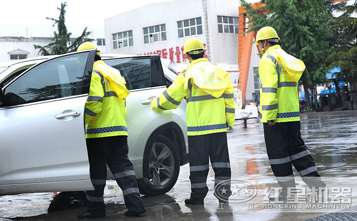 紅星機(jī)器為您提供更完善的售后服務(wù)