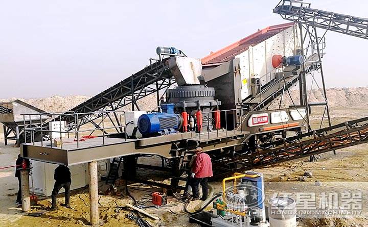 車載移動(dòng)碎石機(jī)現(xiàn)場(chǎng)