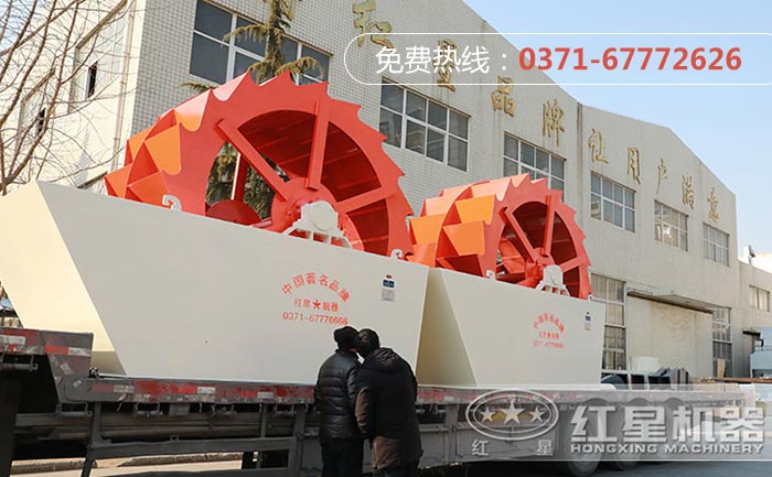 用戶考察紅星洗砂機(jī)廠區(qū)