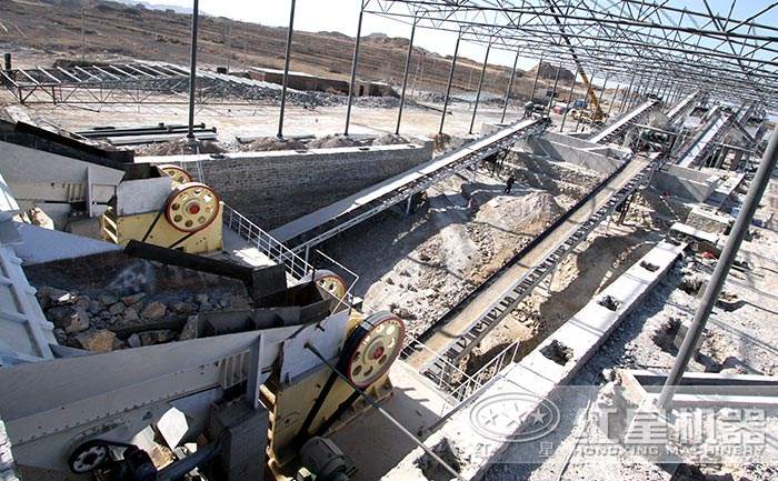 石子加工現(xiàn)場(chǎng)