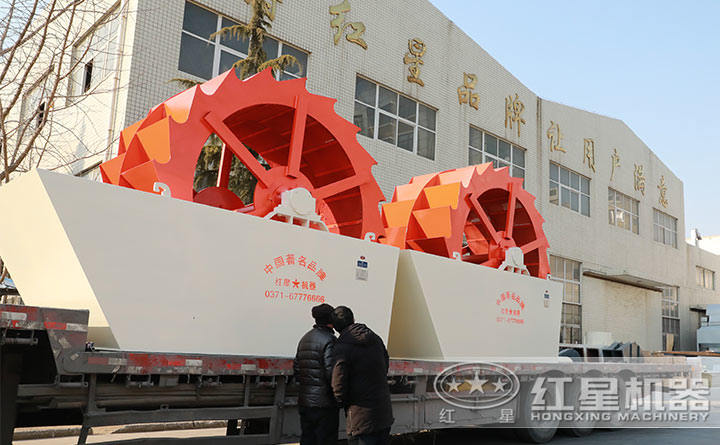 客戶到廠參觀石粉洗砂機(jī)，紅星銷售為您推薦選型