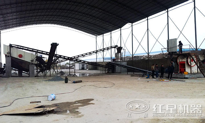 破碎生產(chǎn)現(xiàn)場