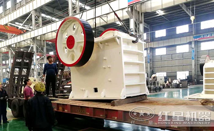 紅星鄂破機(jī)裝車發(fā)貨