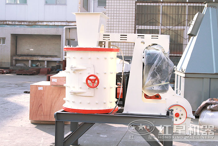 復(fù)合式破碎機(jī)