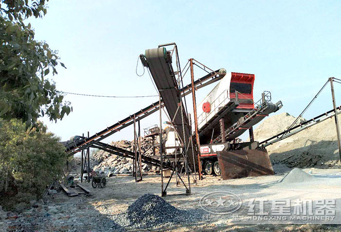 移動(dòng)錘式破碎機(jī)配置的石料加工生產(chǎn)線(xiàn)