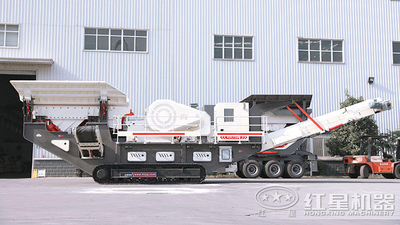 履帶混凝土破碎機(jī)械