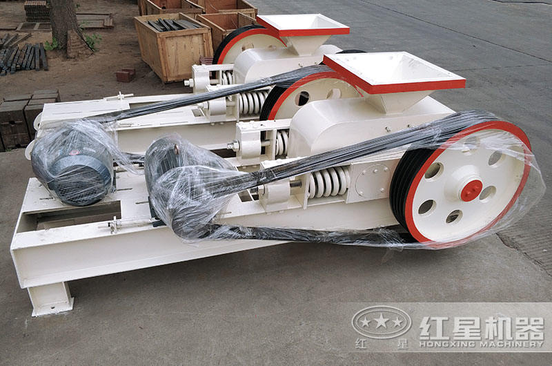 對(duì)輥式打沙機(jī)