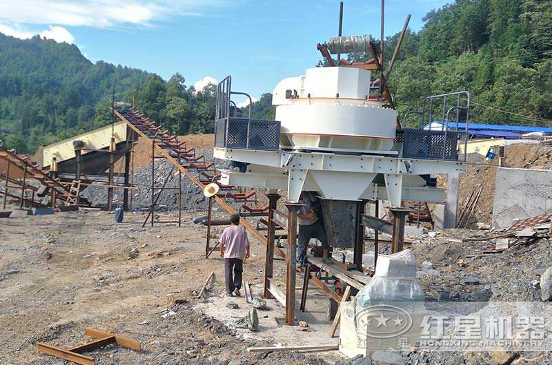 石灰石制砂現(xiàn)場(chǎng)