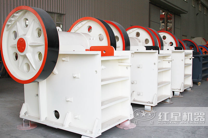 小型顎式破碎機(jī)圖片展示