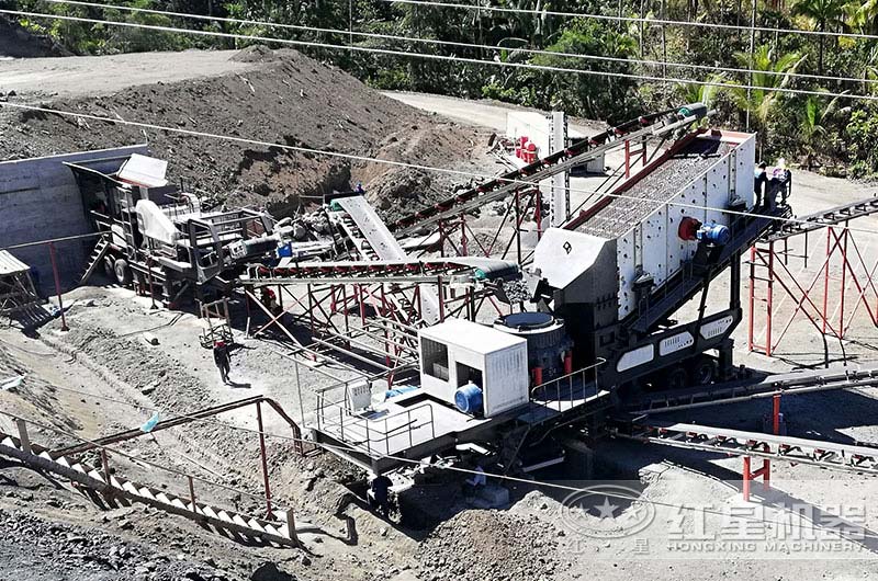 移動制砂機作業(yè)現(xiàn)場