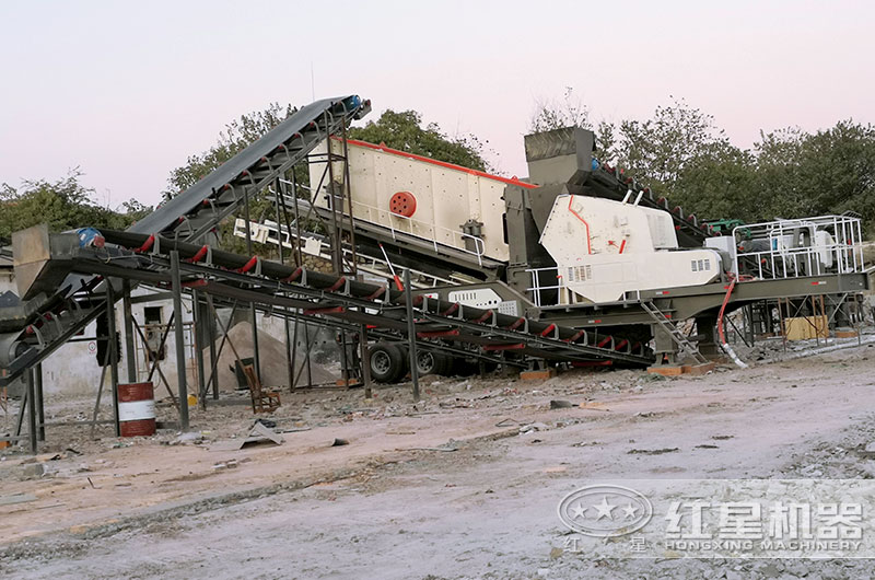 移動粉碎機1214型號生產(chǎn)現(xiàn)場