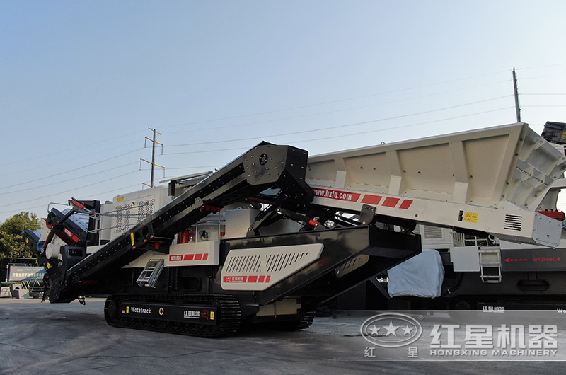 履帶移動圓錐石子破碎機