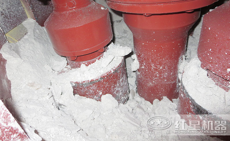 雷蒙磨粉機(jī)制粉機(jī)體內(nèi)部圖