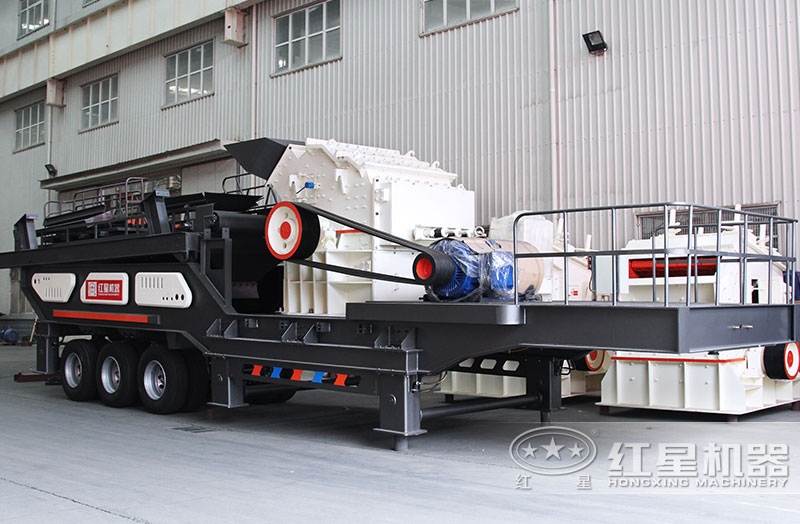 反擊移動破碎機(jī)