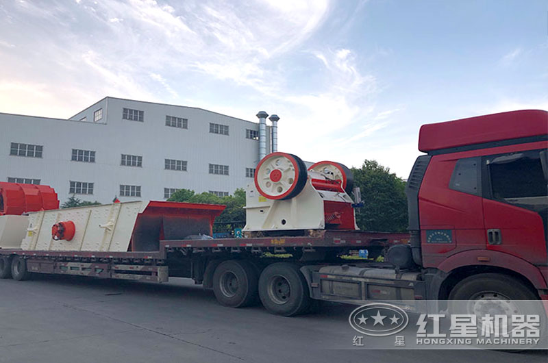 設(shè)備發(fā)貨現(xiàn)場