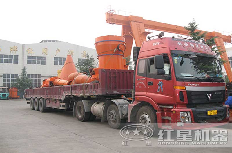 磨粉機(jī)發(fā)貨現(xiàn)場(chǎng)