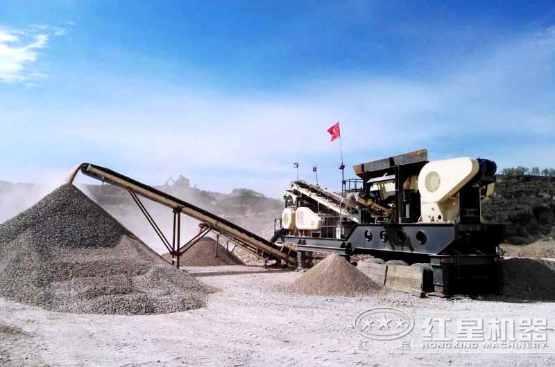 輪胎式移動破作業(yè)現場